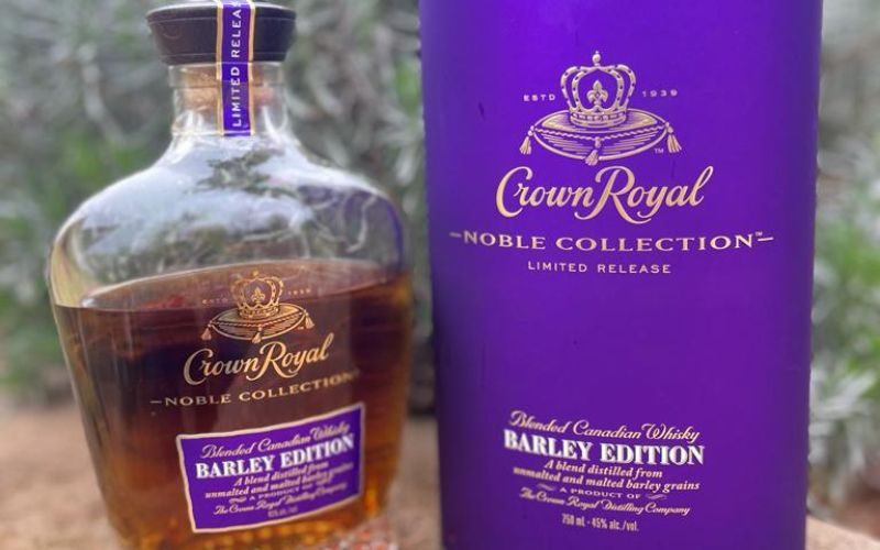 Review: Crown Royal Limited Edition Whisky (Aged 10 Years) - Manitoba 150 